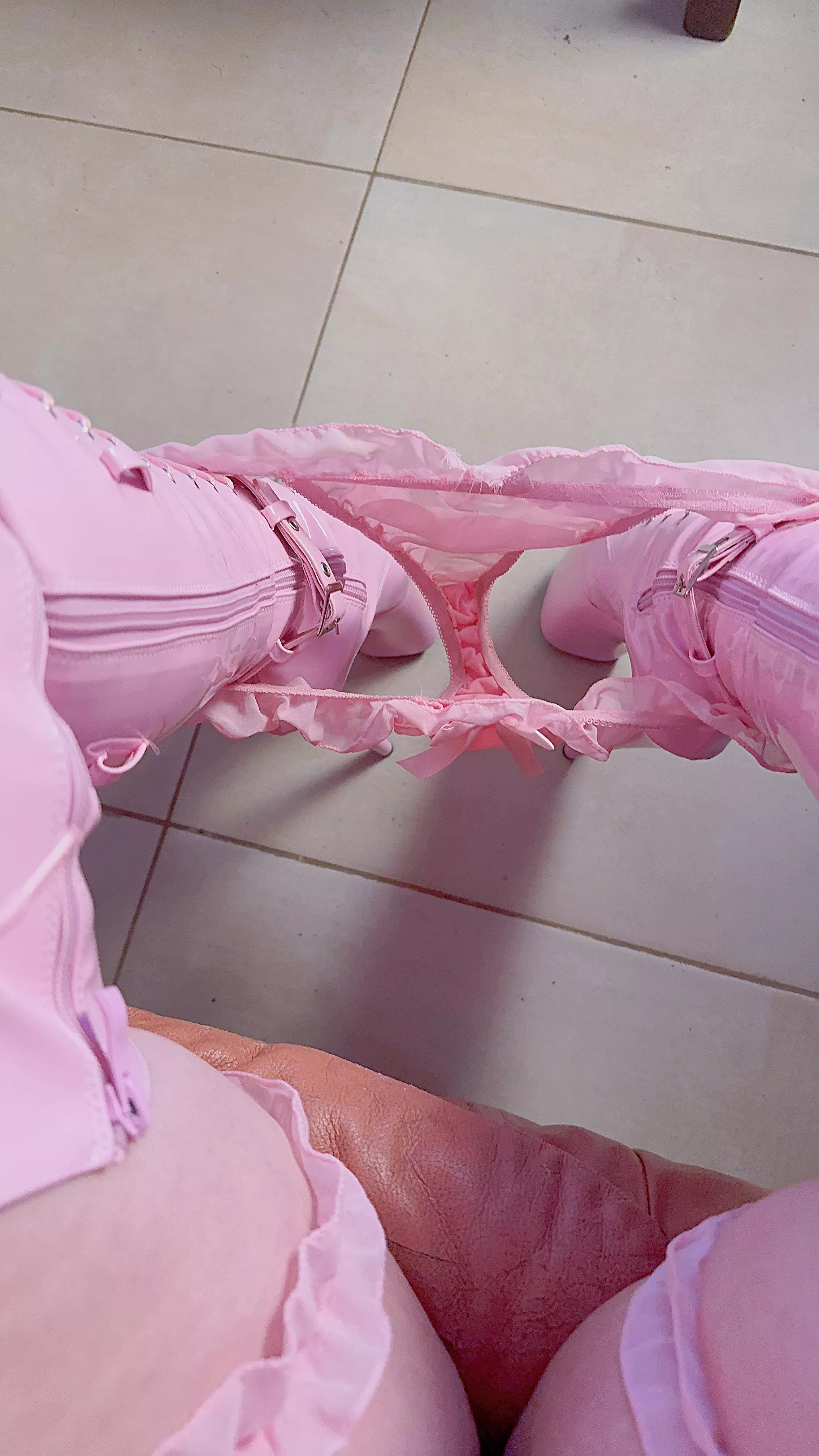 so sexy posted by dreamy_angel777