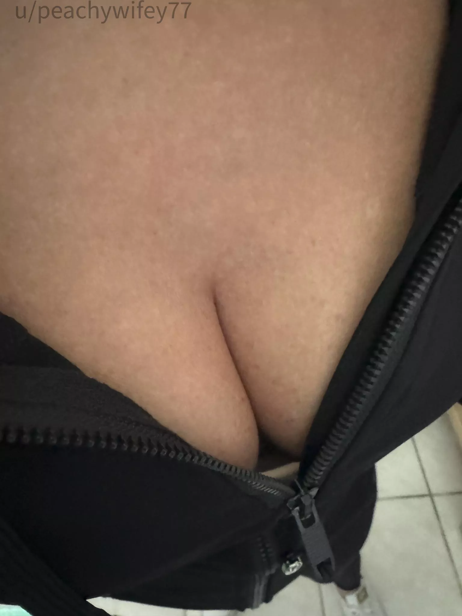 $1000 bucks or titty fuck me until you cum.  posted by peachywifey77