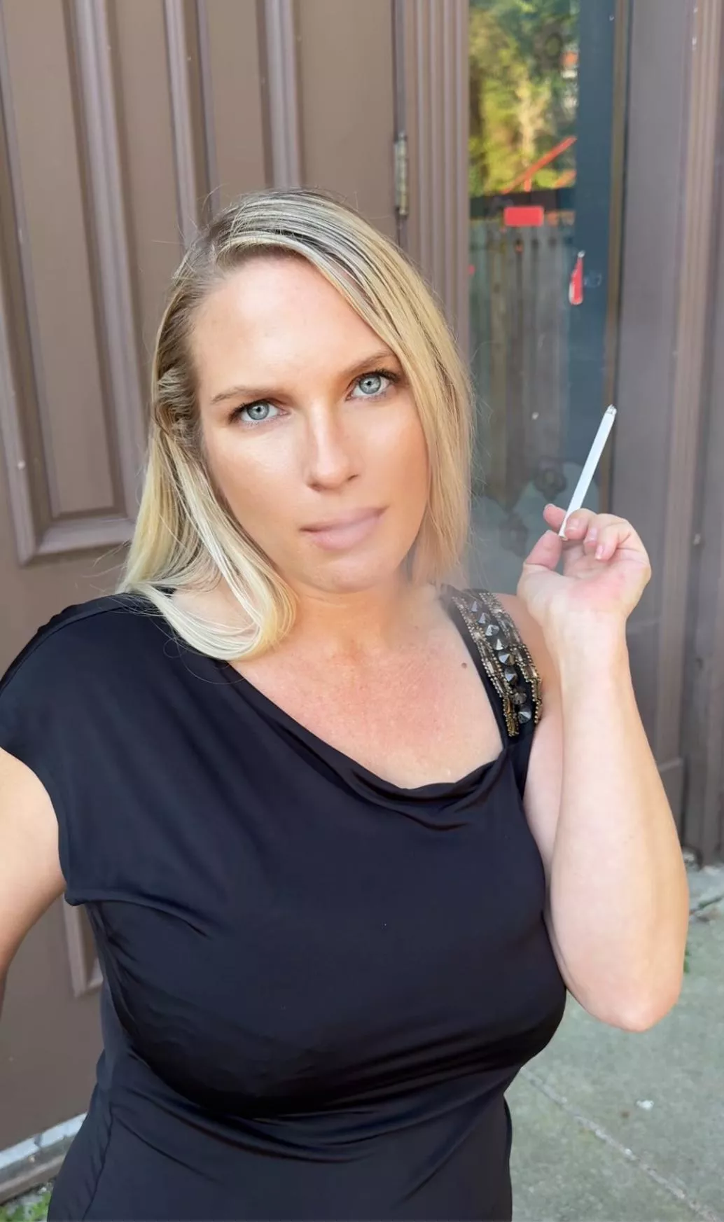 Classy is the only way to smoke posted by TheRaven_and_Poe