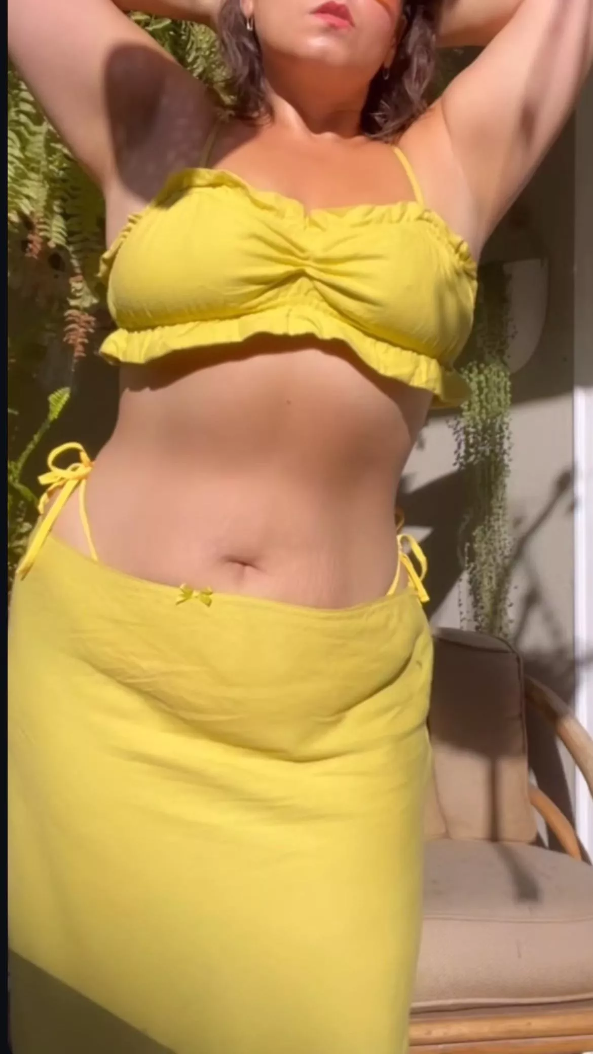 Do you like tan curvy girls? posted by lucky_lady_L