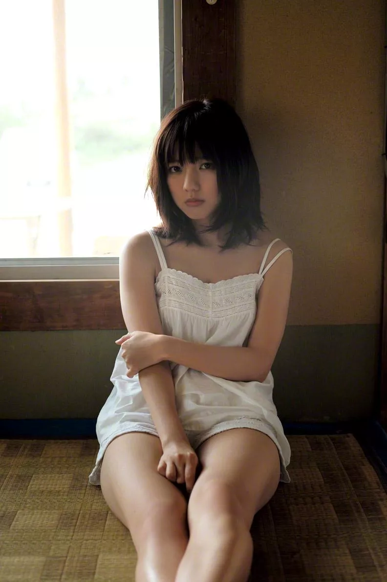 Erina Mano posted by imnakedmod
