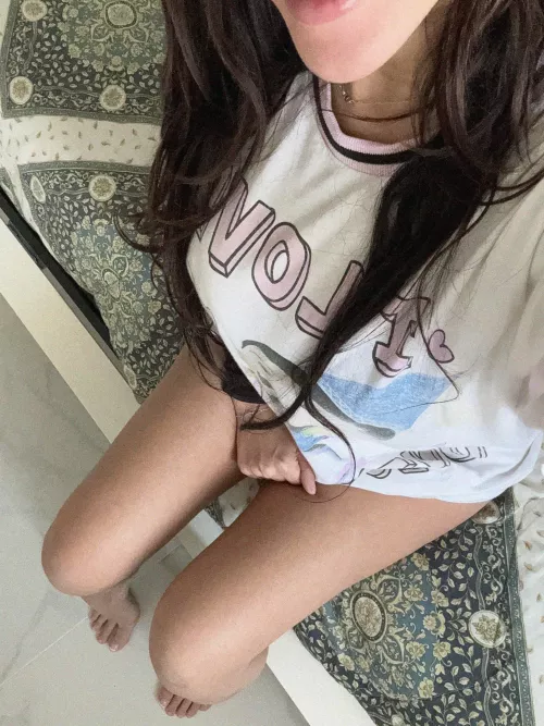 F22 [F4M] gonna tease u until u beg, because.... by TeaseWhisper1