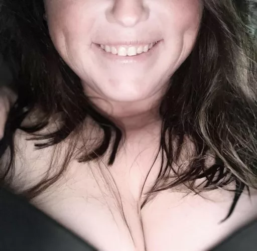 F4M looking to find a girthy BBC to use me! by Dry_Weekend806