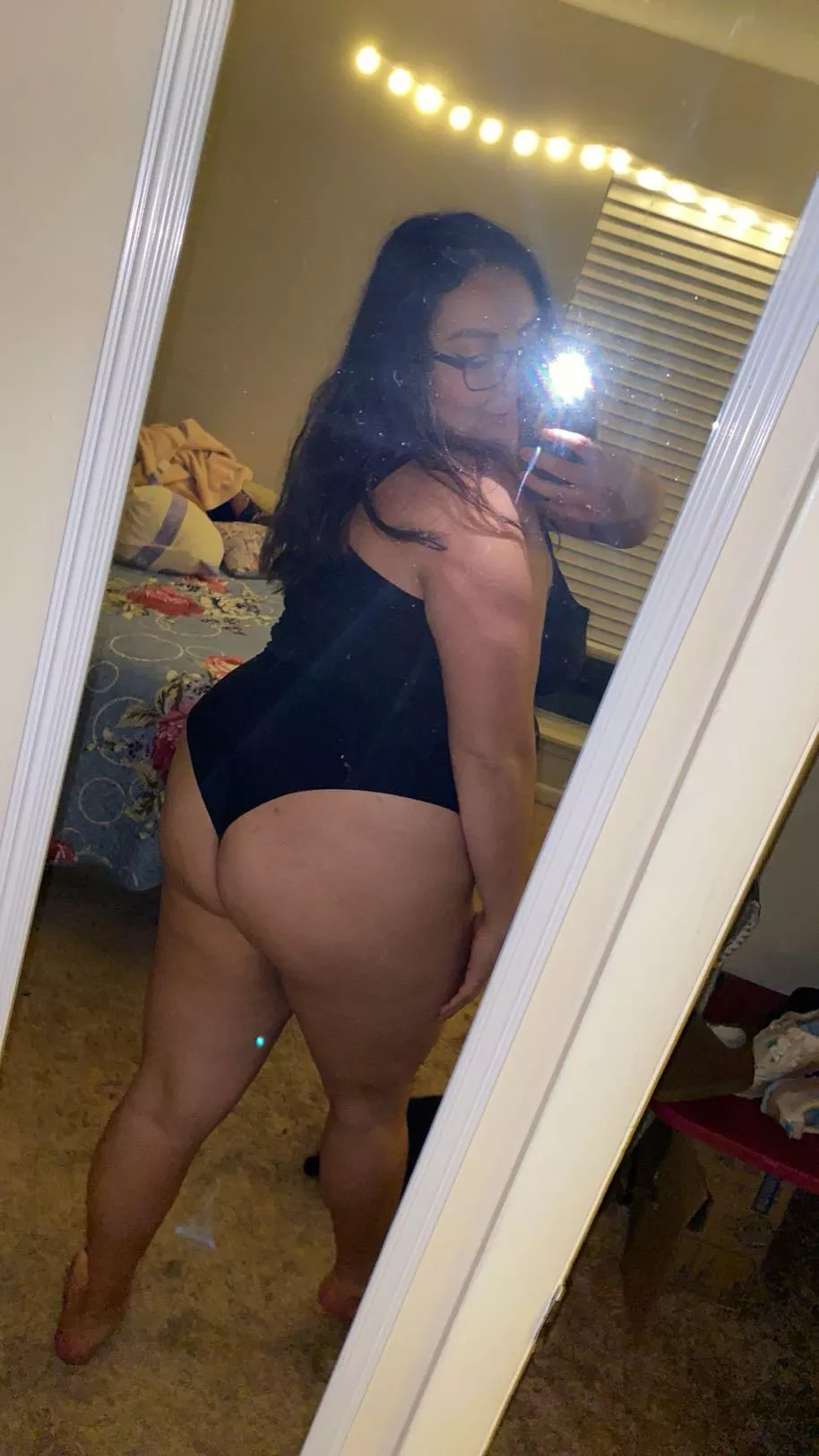 Feeling peachy  posted by babyyj29