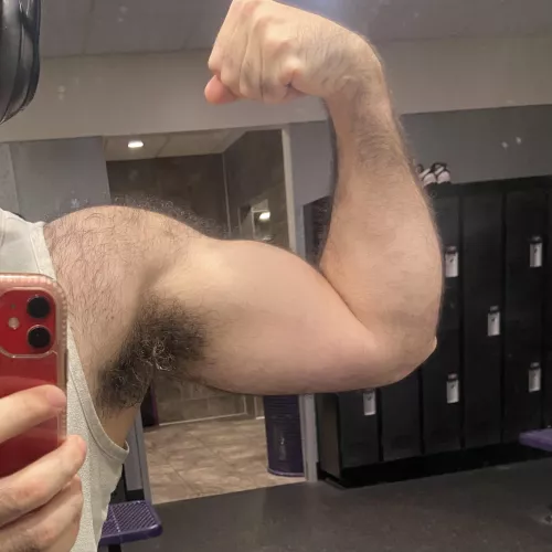 Get your fucking face in there you little queer by leonstratus21