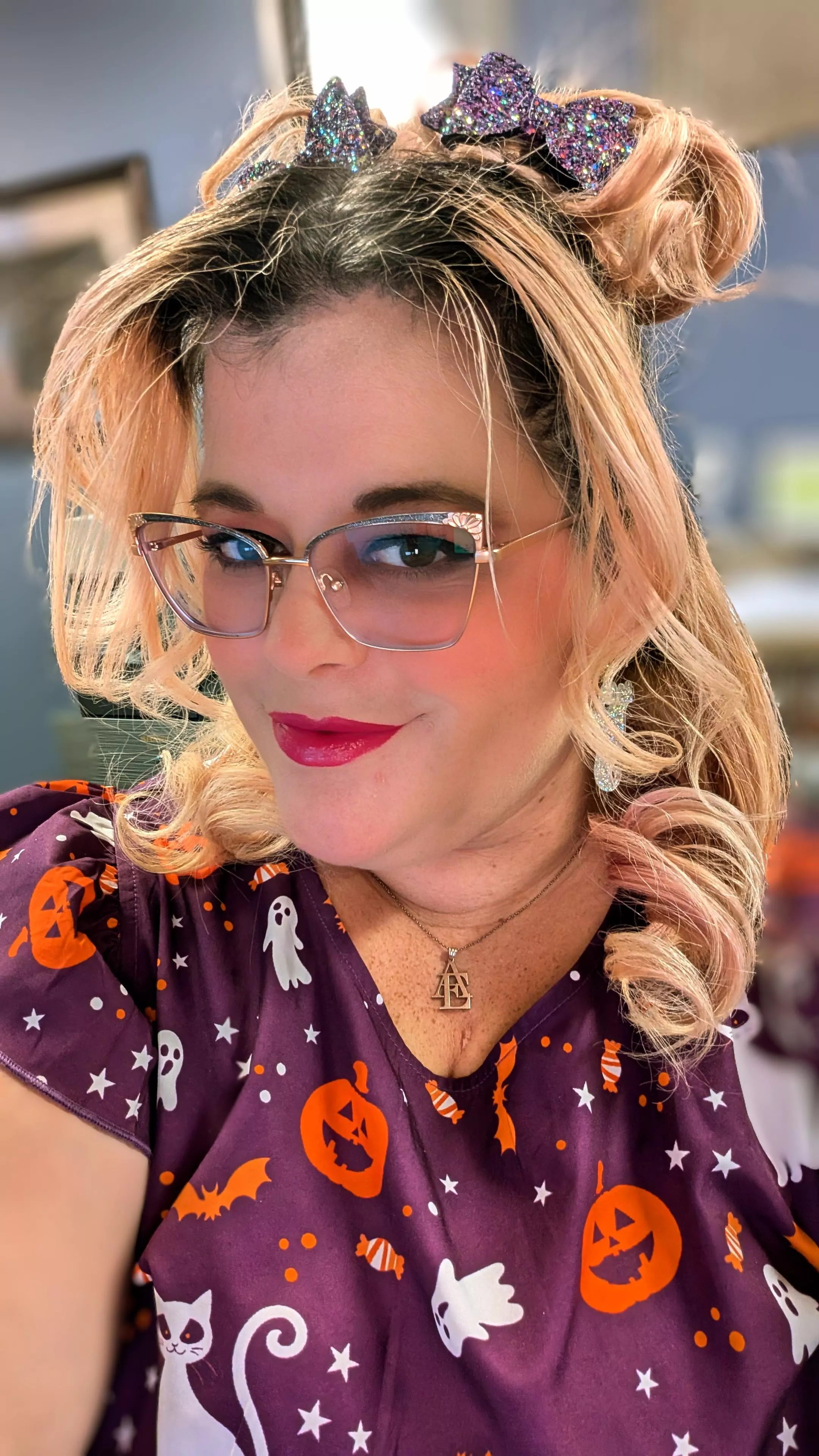 Happy Friday! posted by noseyhistorian