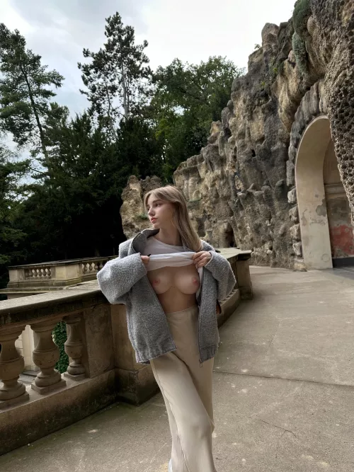 I like to show off my tasty tits by Younggrl