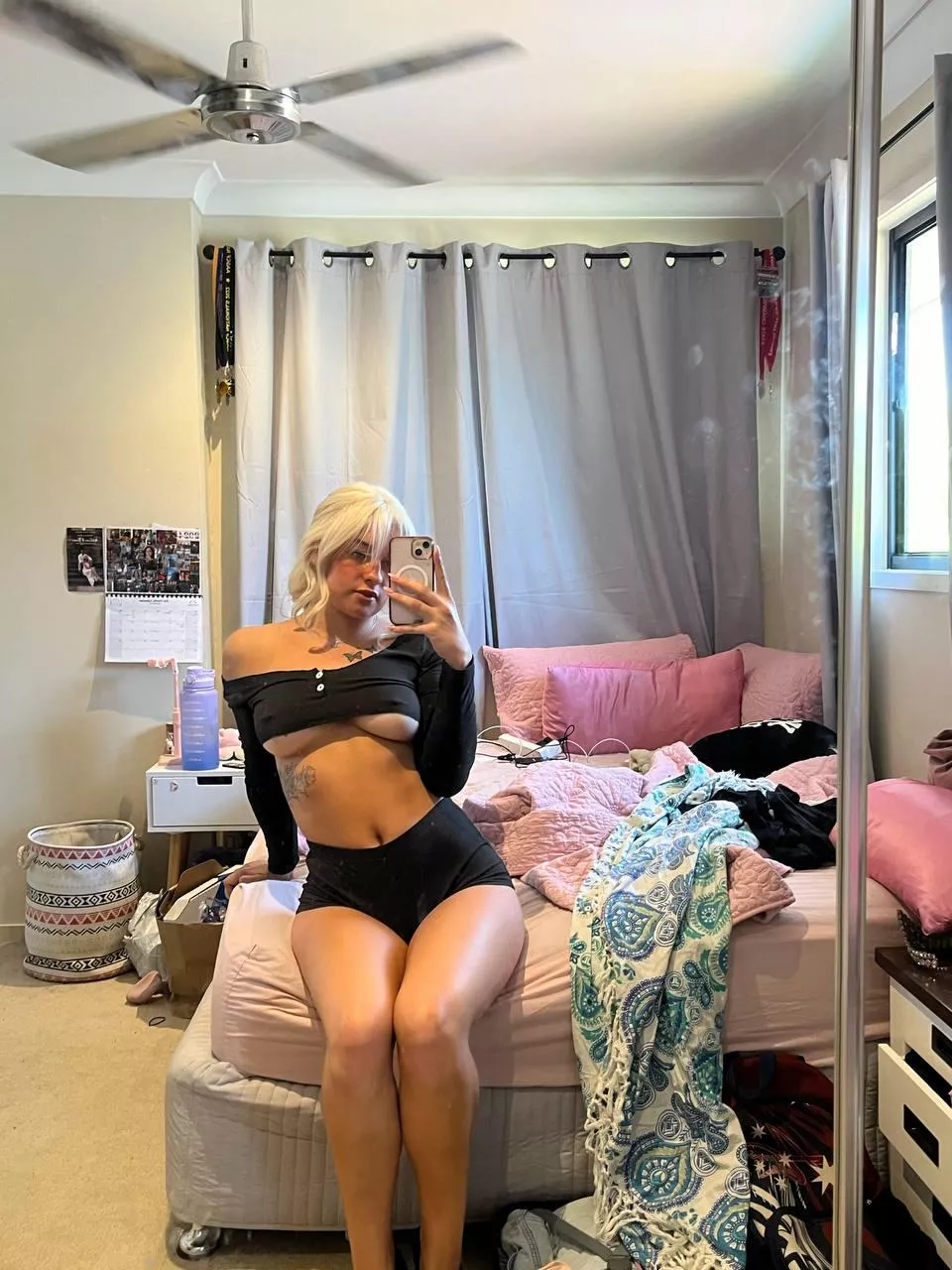 I wanna feel your married cock inside me
 posted by jasminefreedom