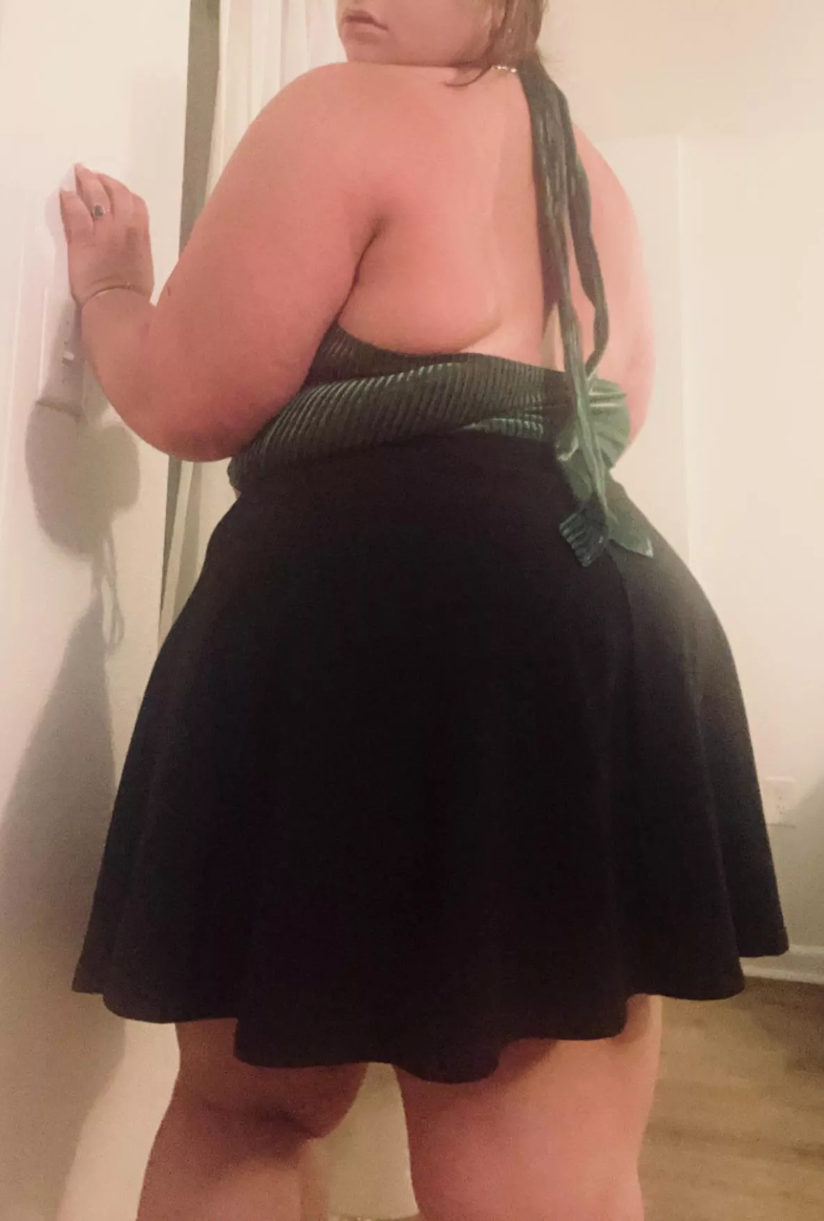 If you saw me at a bar, would you buy me a drink…? posted by mmunch333