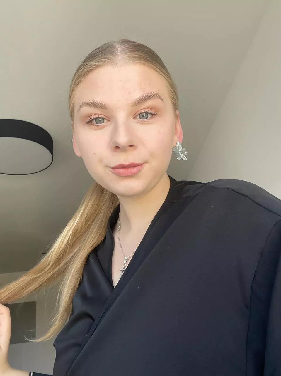 I'm bored and home alone now posted by sandysunnyy