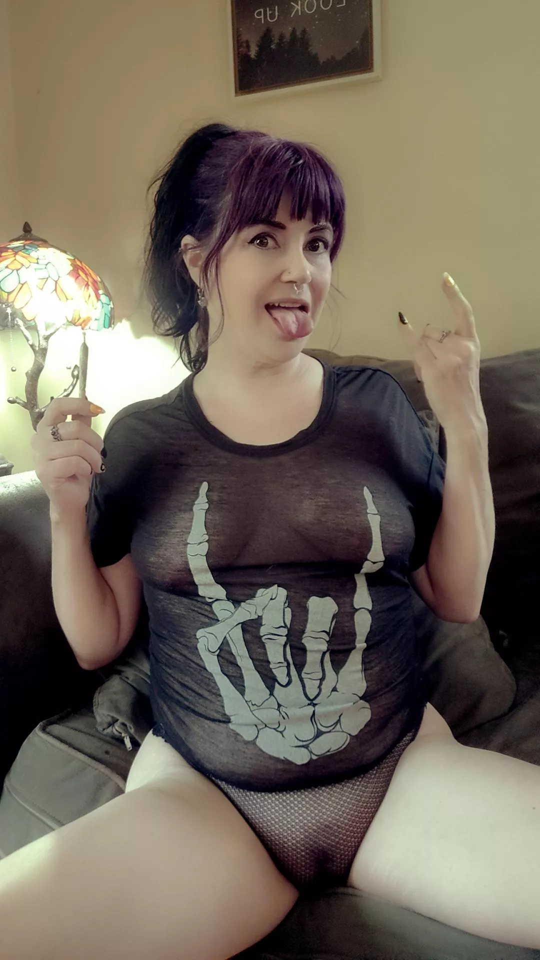 It's (F)riday, bang your head posted by a_badflower