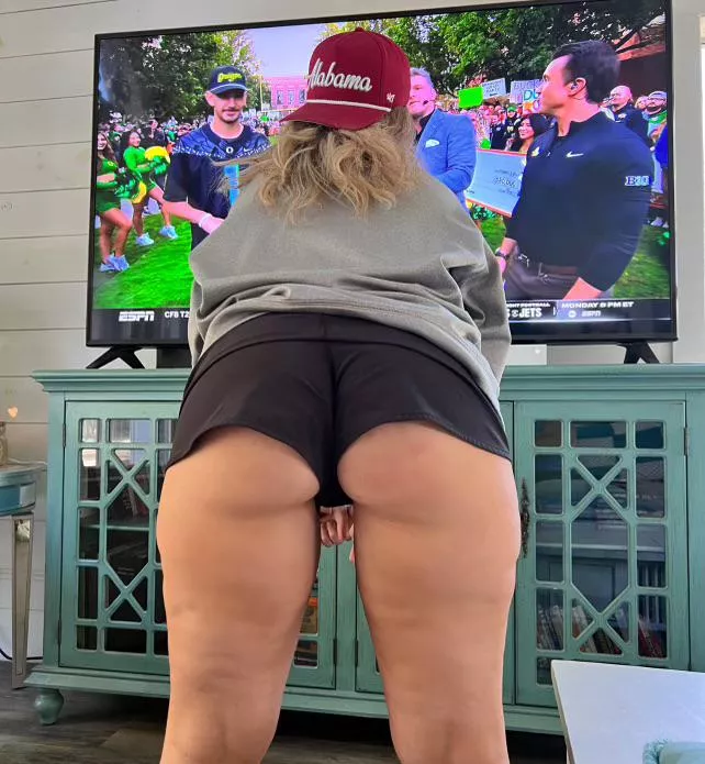 It’s Gameday my friend!  posted by lexie53leanne