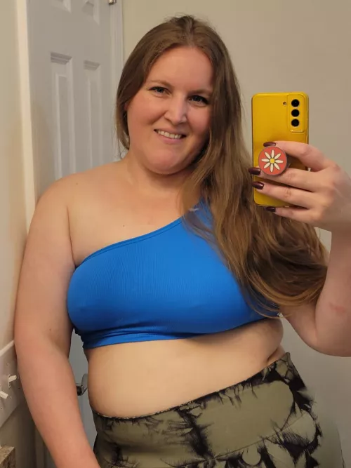 Just a chubby girl looking to help you cum.  by FinishWithFae