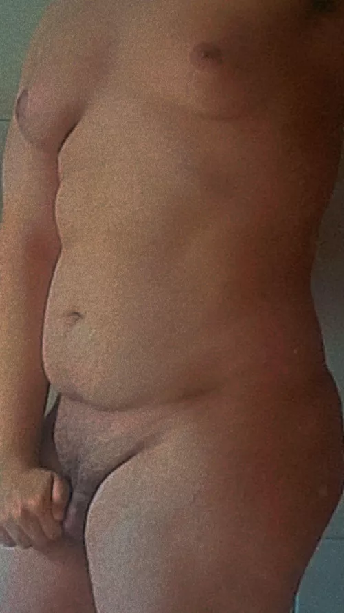 Latin boy with big tits living in London  by Swimming_Influence29