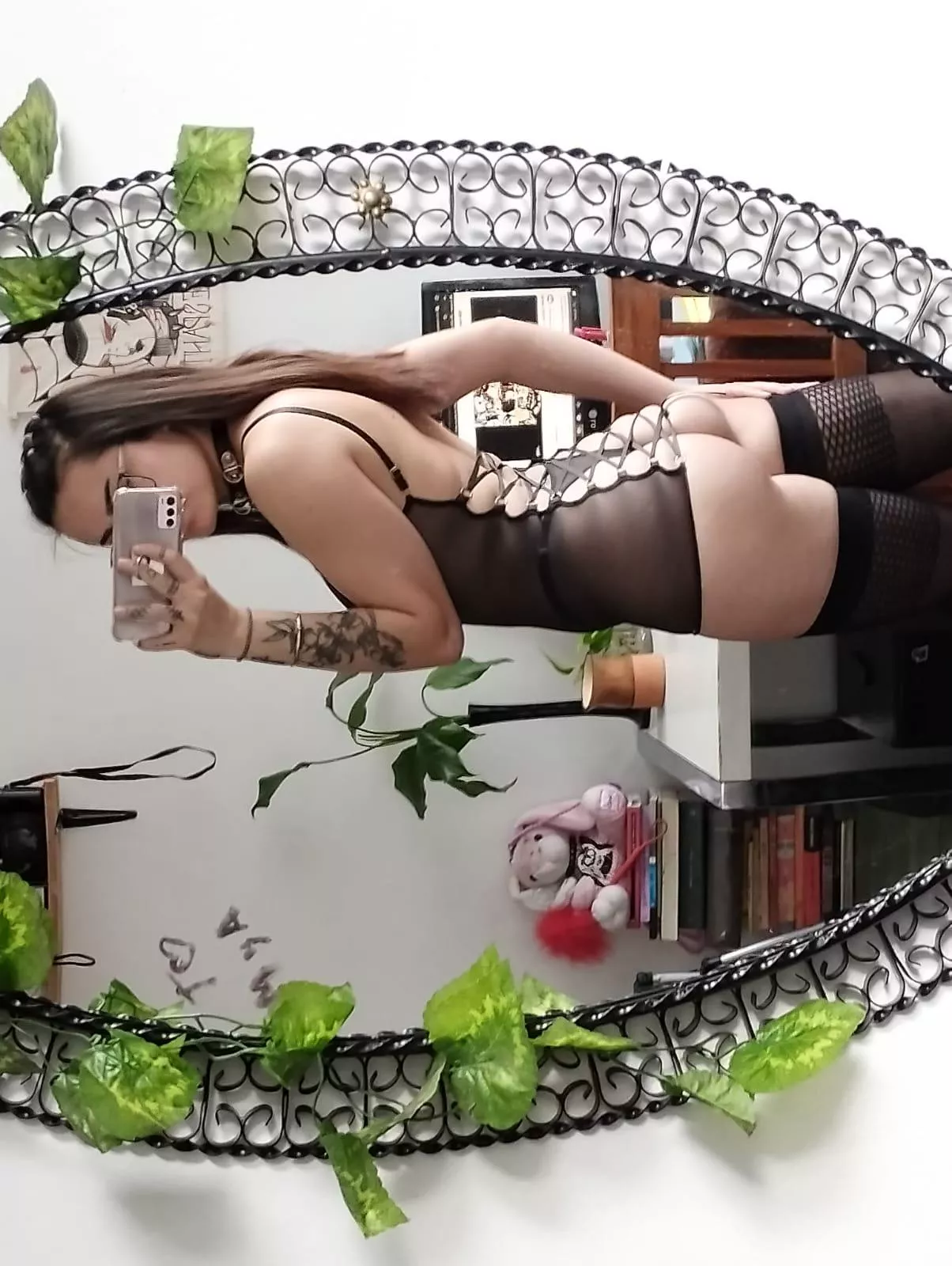 Look how beautiful Im while I explode your balls! posted by evilmasternalax