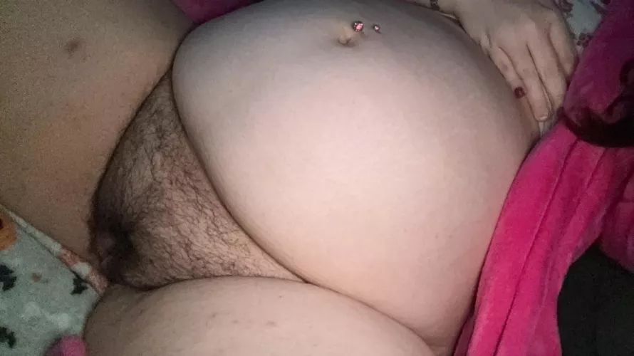 Looks like I need a helping hand right now. by Babygirlbrdl22