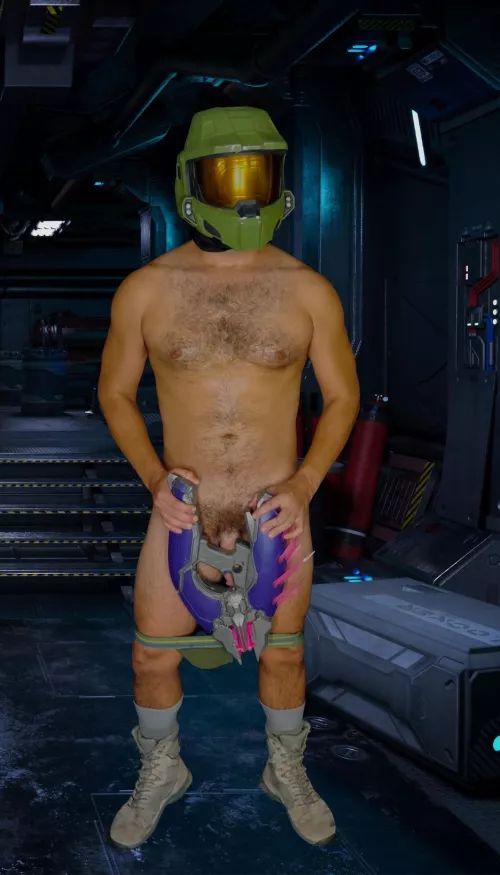 Master Chief playing with his needler  by KorraHallowed