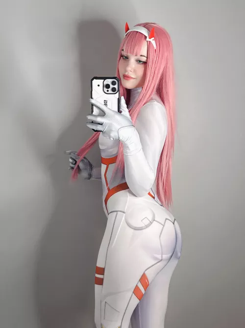 Me as Zero Two by Emfoxpng