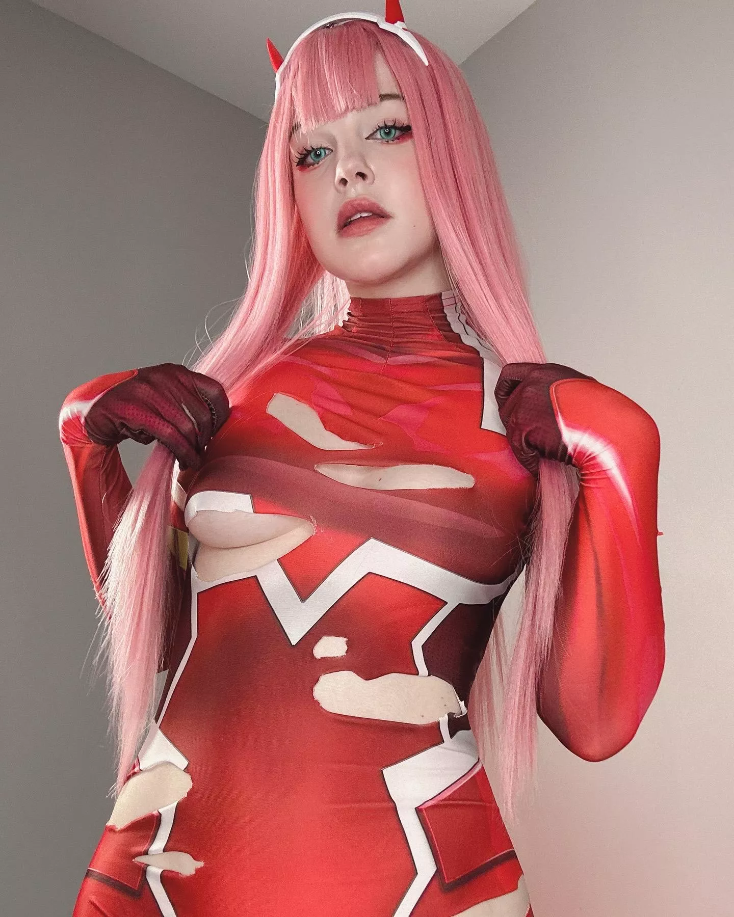 My Zero Two Cosplay (Emfoxpng) posted by Emfoxpng