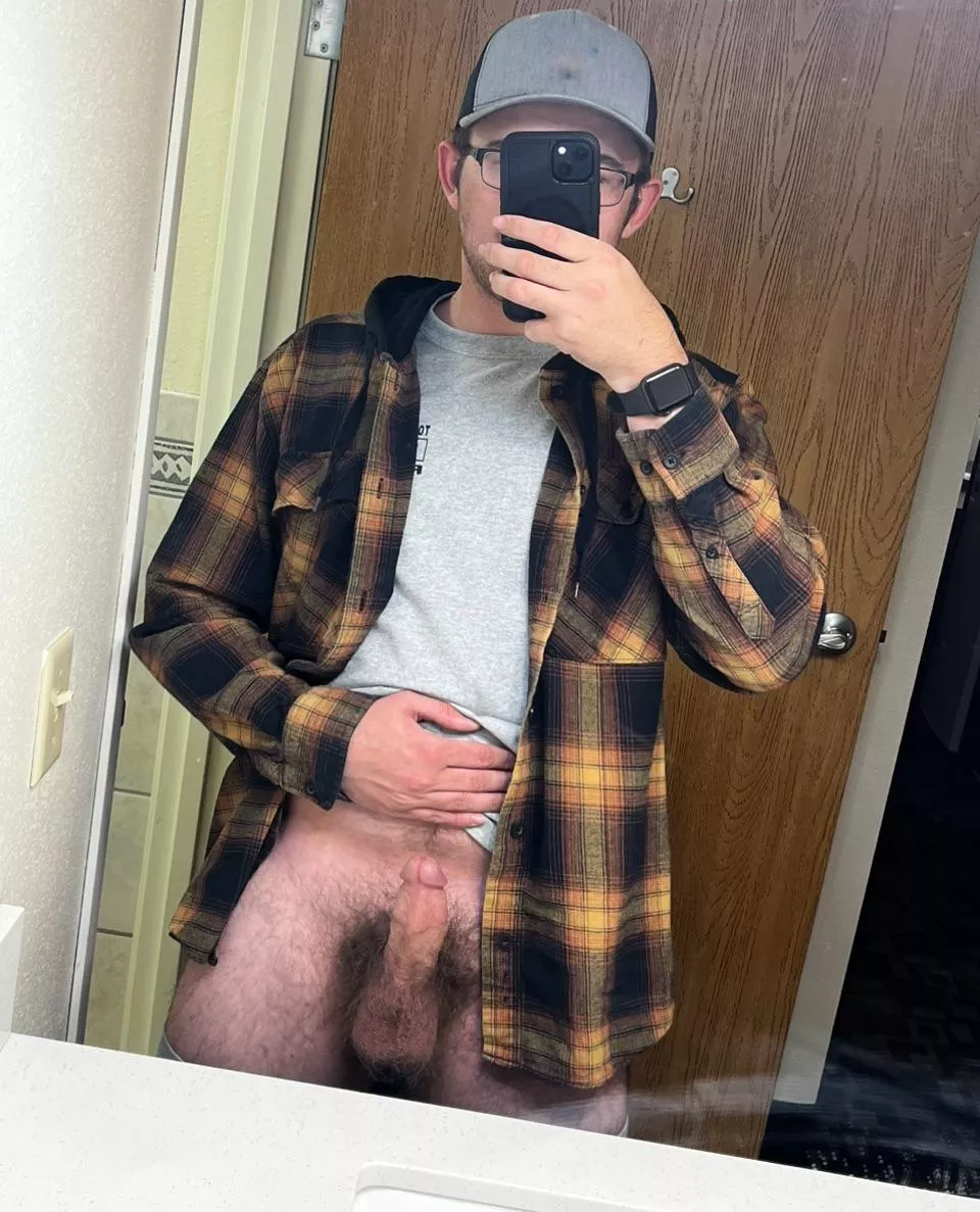 Need a hole 🕳️  posted by farmer62