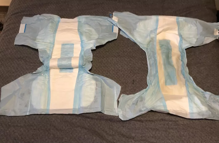 Only thing better than soaking your favourite diapers, is the putting a brand new one on right after. What an amazing feeling!😍 by Diaperlover1992