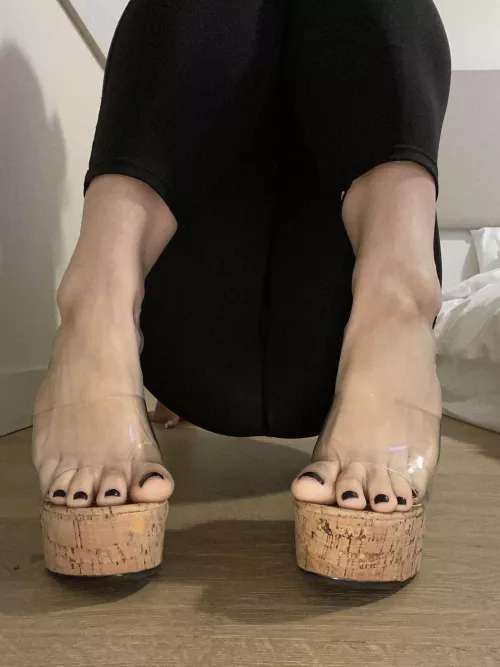 Seeking submissive and obedient foot boys , add me on kik - cuteausfeet  by Couplesfeeetshare