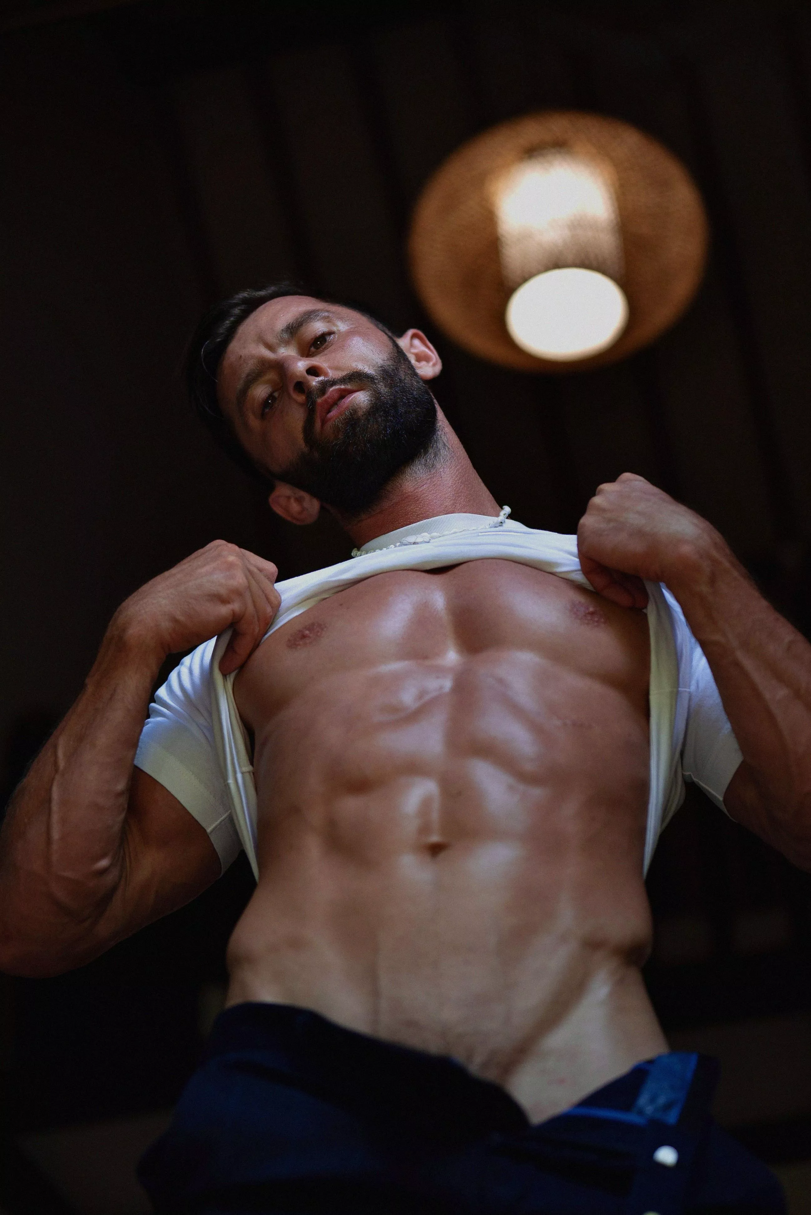 That perfect V is making my jaw drop 😍 posted by Historical-Arm8504