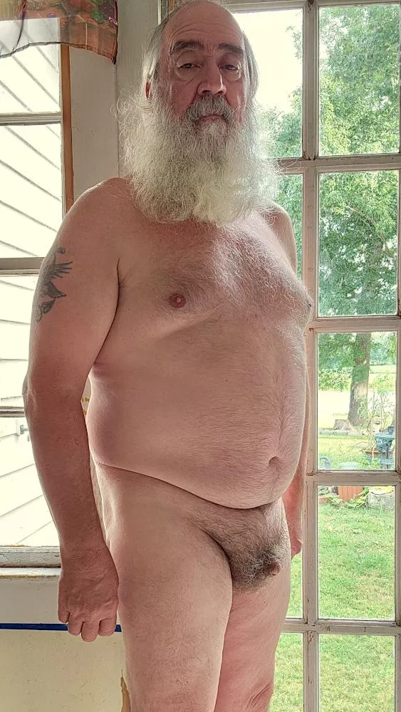 This Is Me Semi-Erect. It Only Pops Out of Hiding When I Get Aroused. posted by SmellyBearInTheWoods