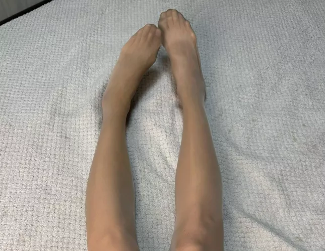 Tights that you want to take off me by RainyPrincesss