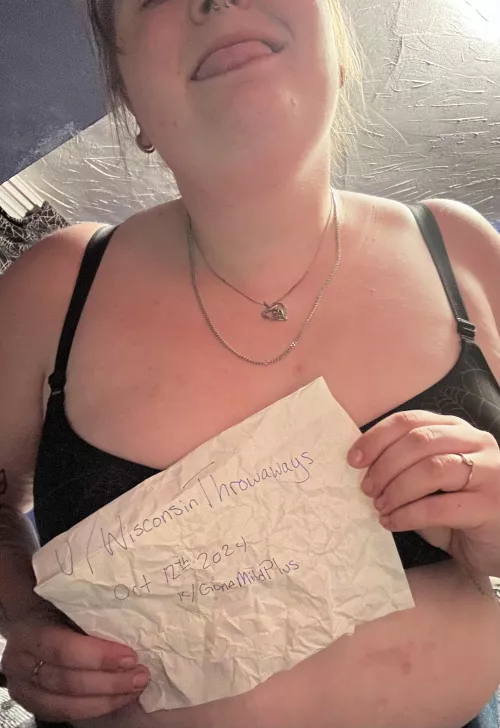 Veri(f)y me pretty please 🥰 by WisconsinThrowaways