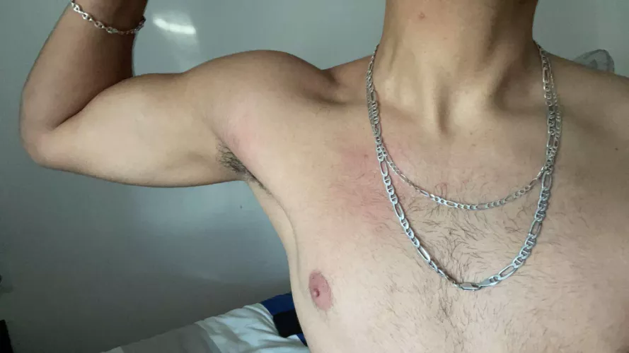 Who wants to lick ? by DanHeatt