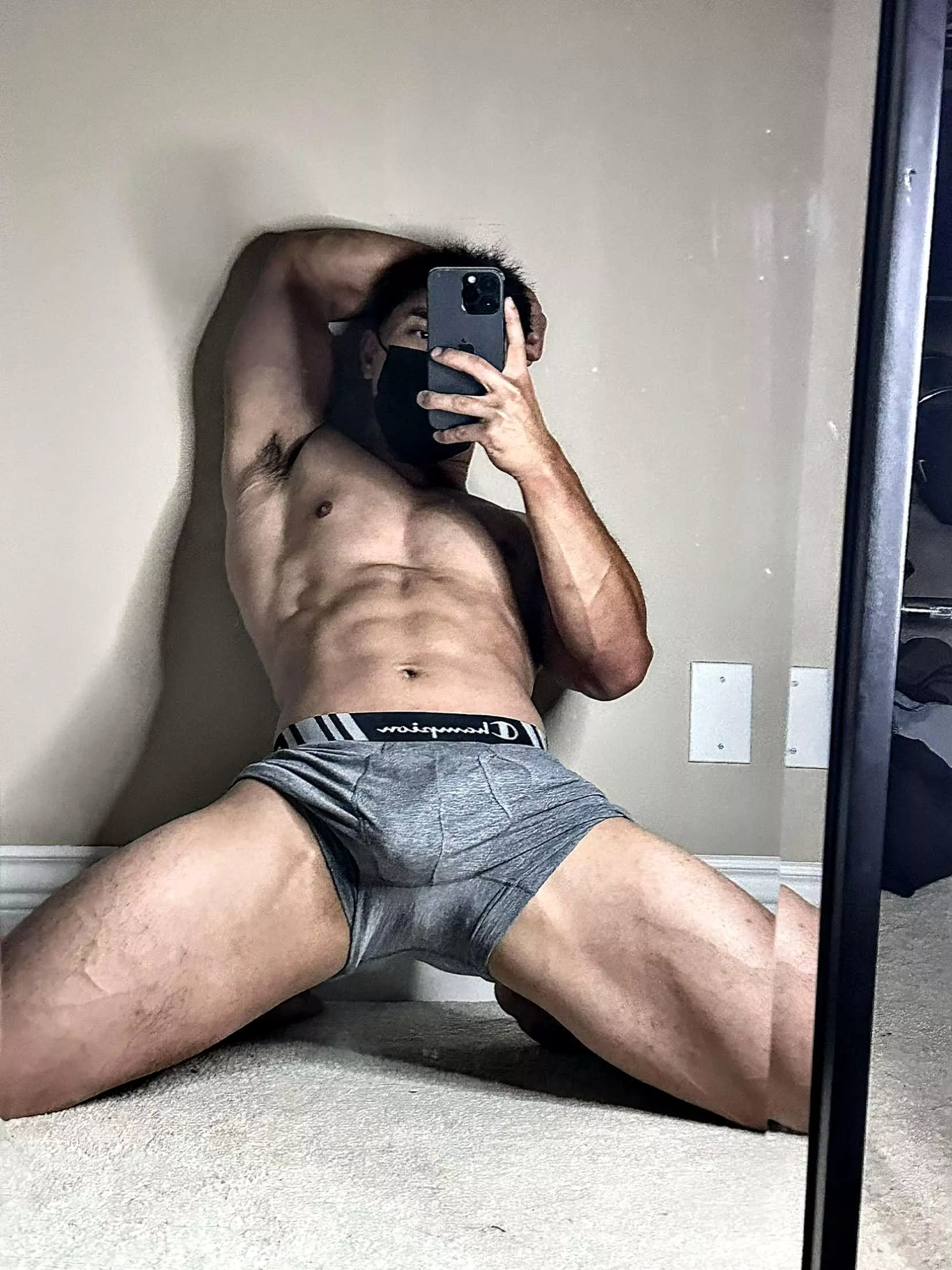 [19] can I gift u a creampie? posted by AlexParkxxx