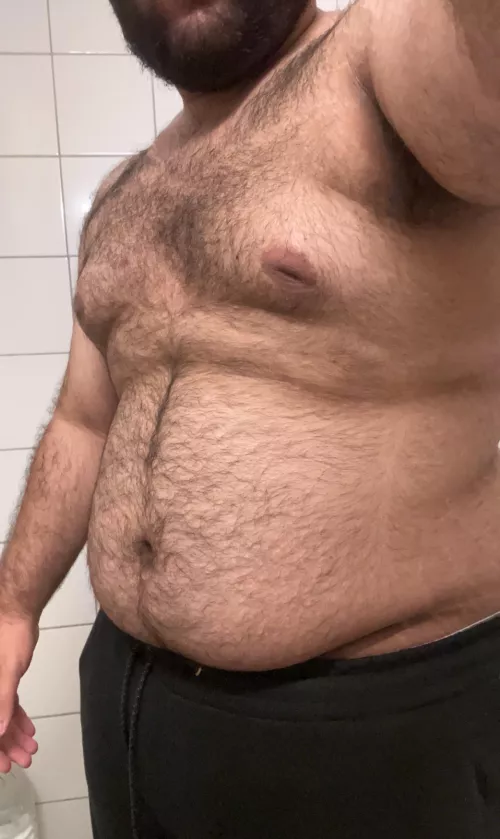 21 bottom bear, heading to bed after a long day by MelAelZel