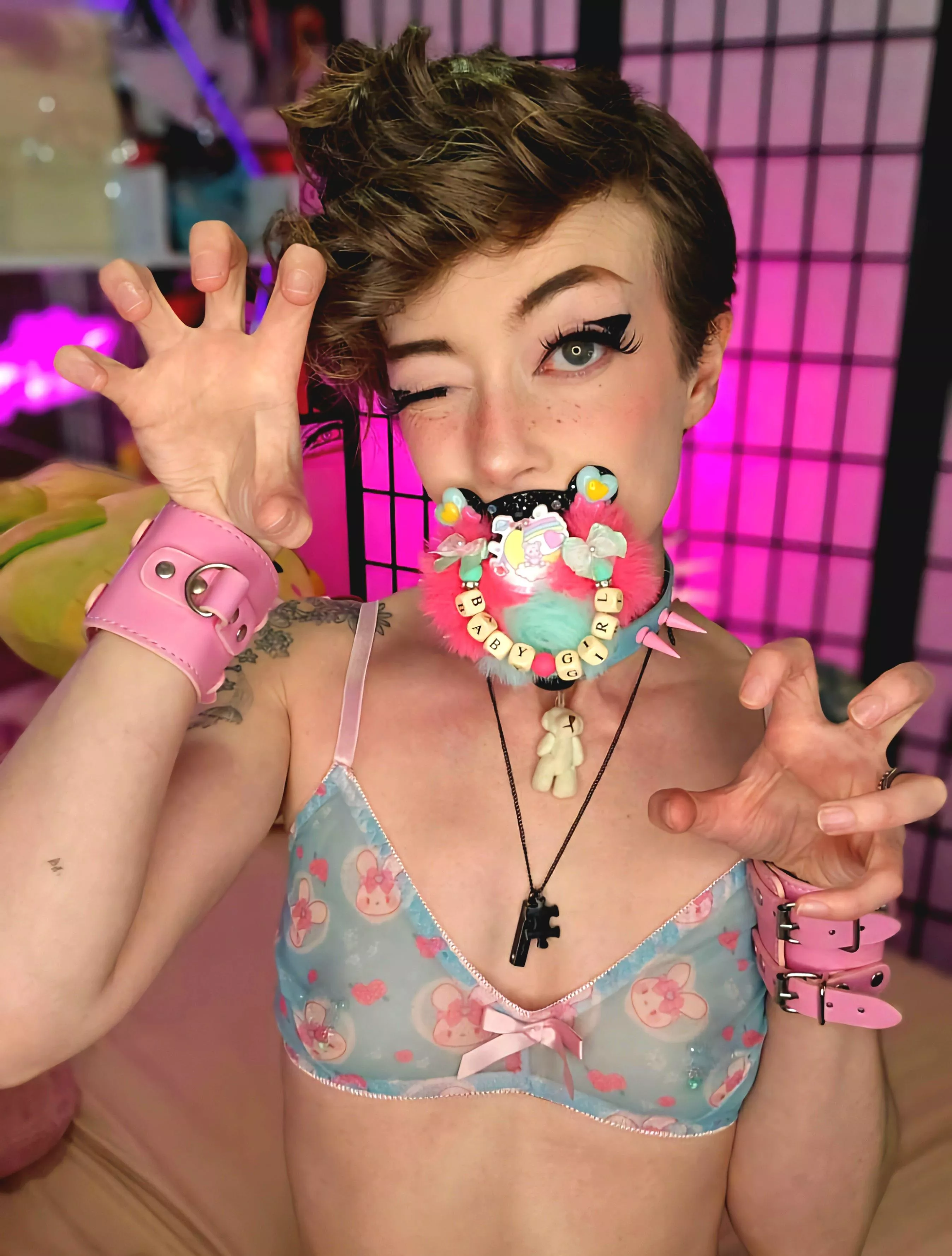 About to do a lil light CNC to relax after dealing with SBA lenders today 🥴 posted by littlerosexo