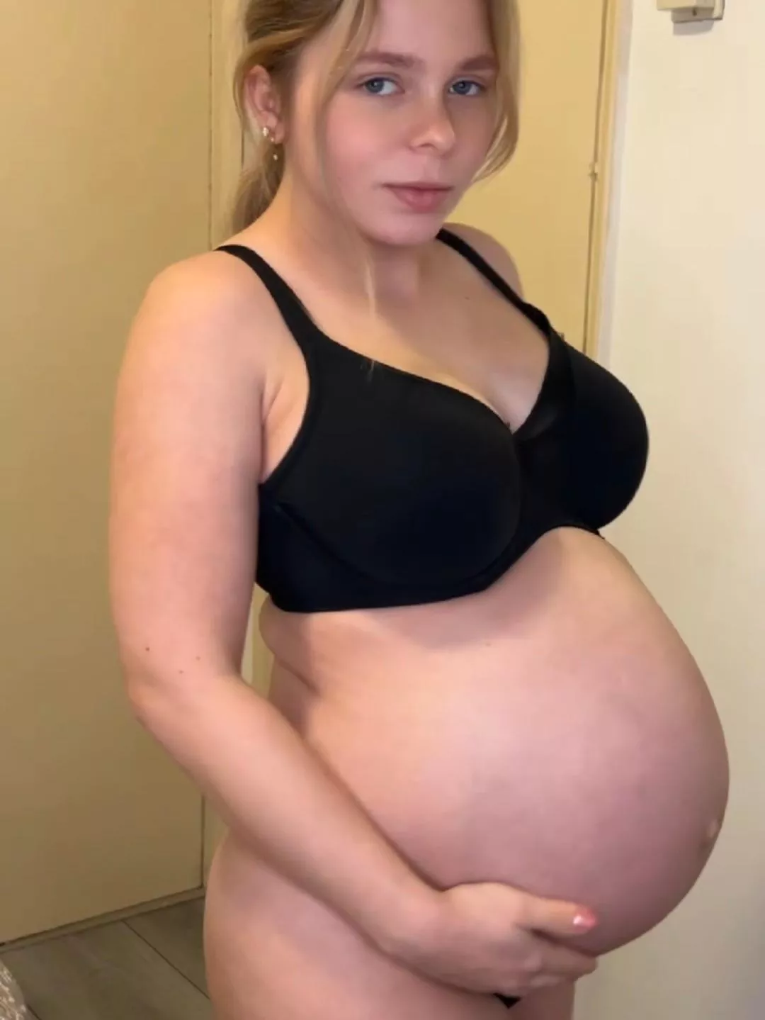 Are older men into cute ladies with big pregnant bellies? posted by pregnant_brandi