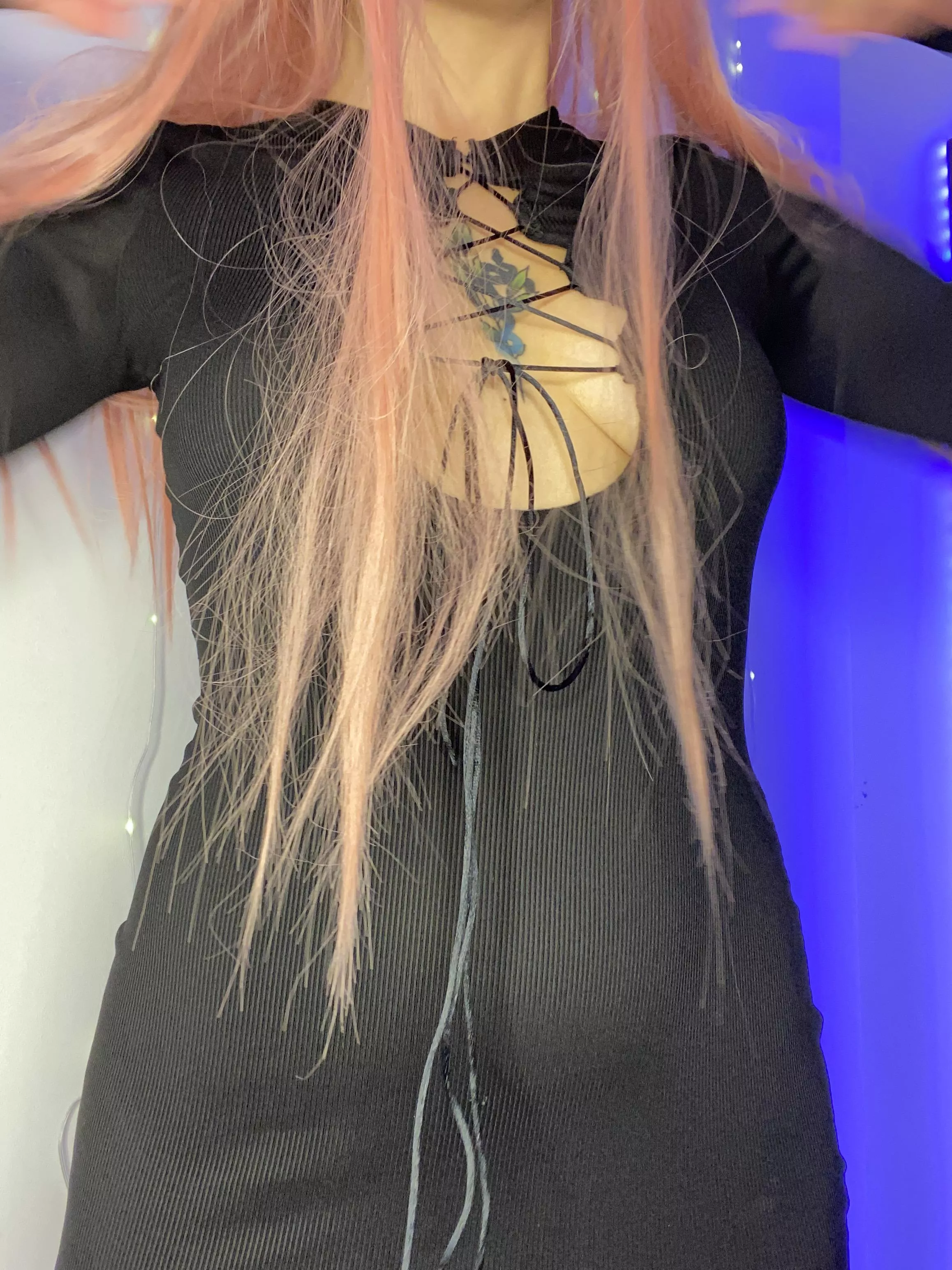 Can you handle a sexy girl like me? posted by Ok_Phase_9606