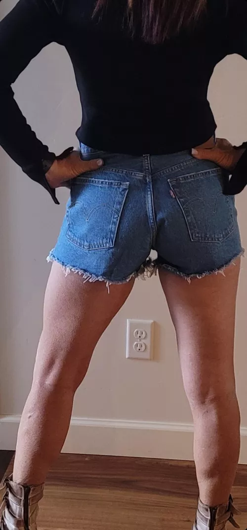 Curious couple Nov 2-9 by curiouscouple4u2