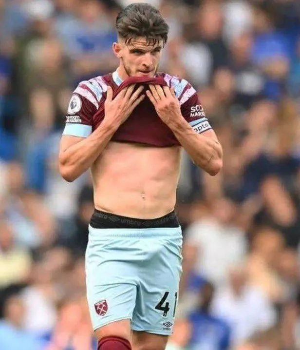 Declan Rice, English soccer player posted by dclguy