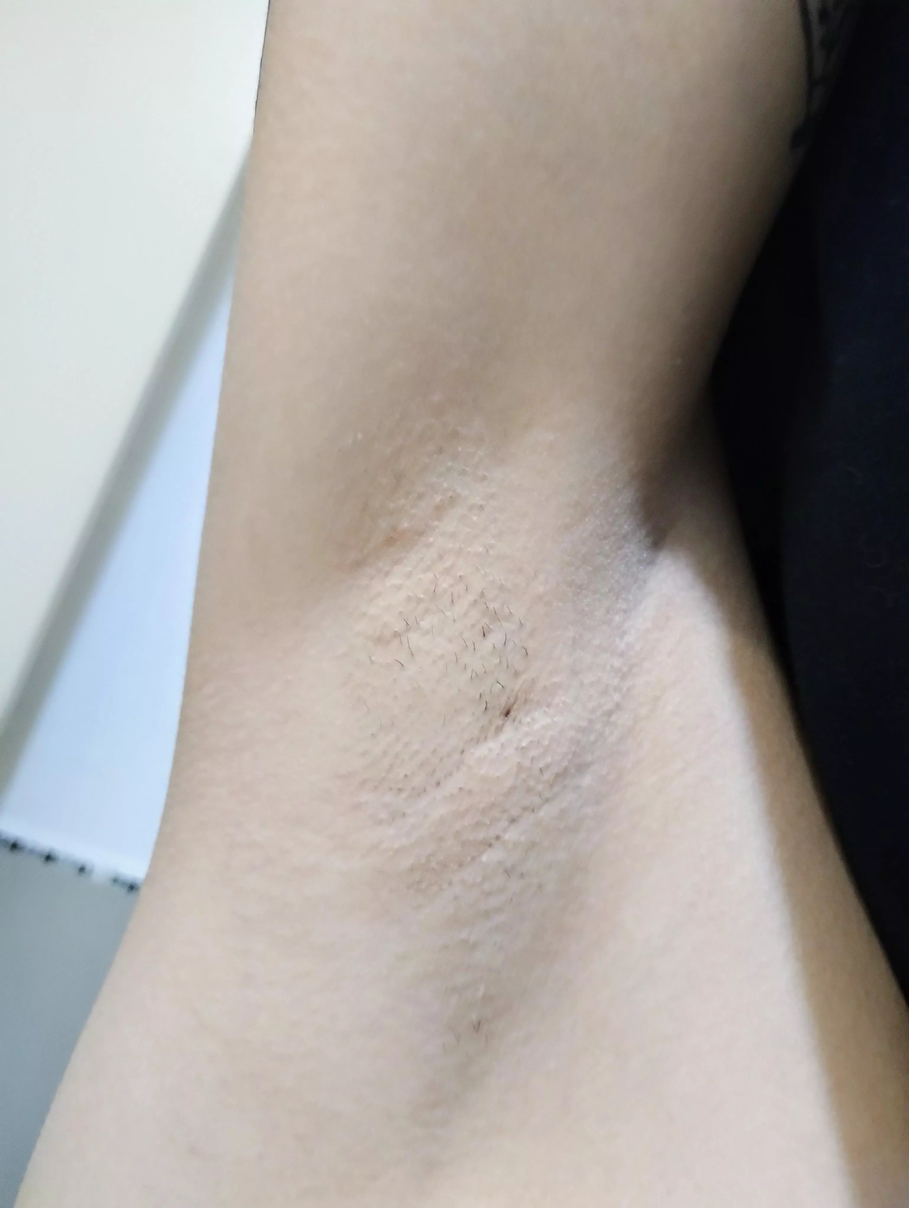 Did you want a closer look at my hairs? Now run your tongue over my armpits posted by diosagriega_22