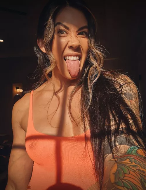 Do you think I can make you cum with my tongue around your dick by Cynthiaslamm