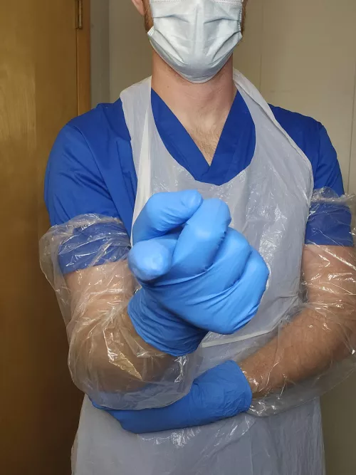 Extended cuff over shoulder length, because sometimes we go deep by dazedandconfused404