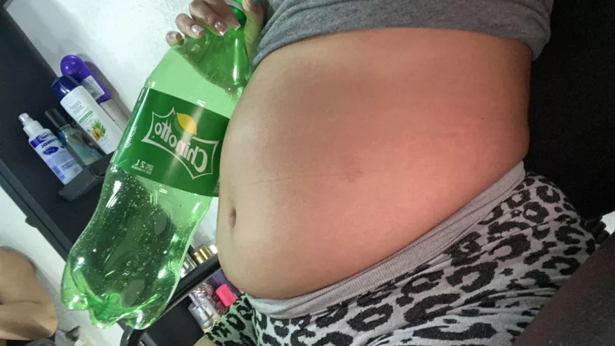 I came back here again looking forward to getting more fills tonight 🍕🍟🌭 by Lost_Button9518