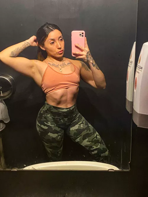 If you want to enter me while I’m flexing, I’m all yours😈🍑
 by Sylvia60