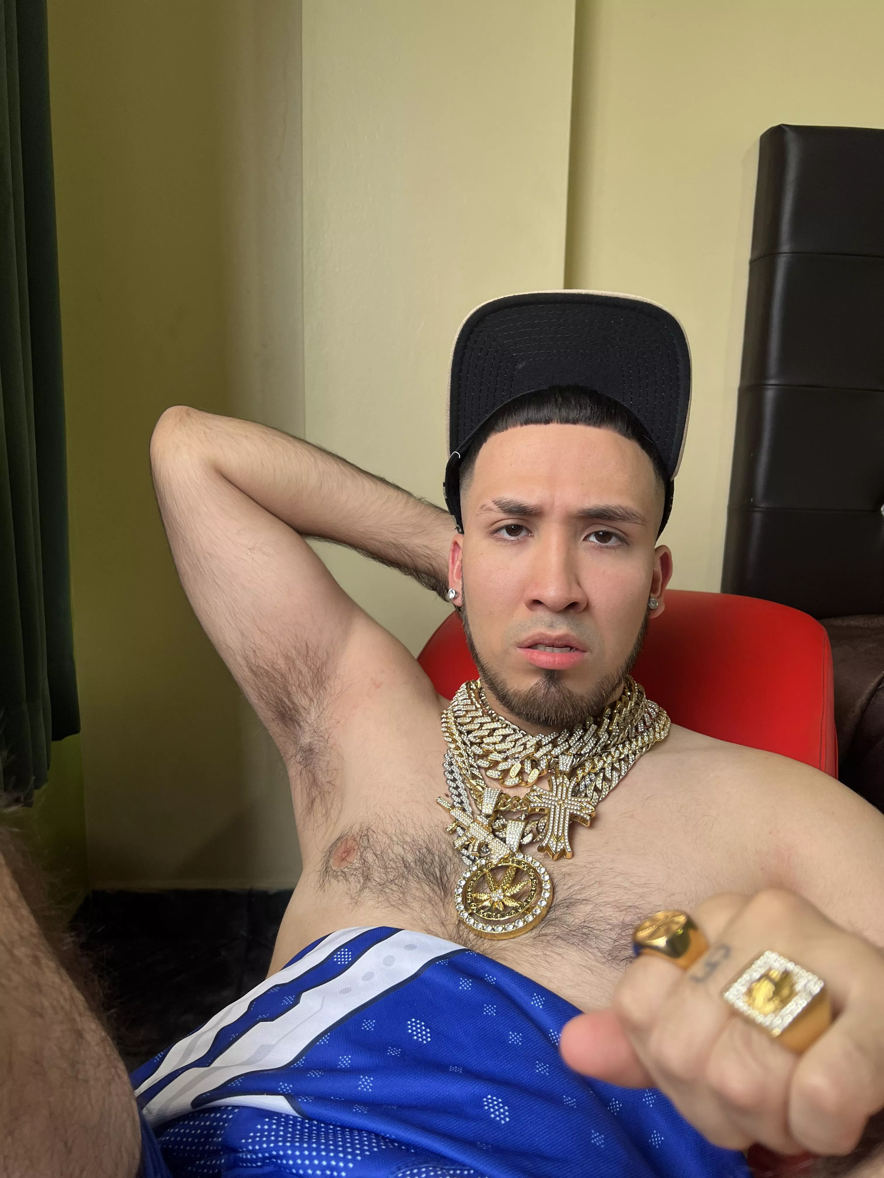 Im eager to feel your tongue running over this sweat covered armpit Im going crazy  posted by ronaldocutemessi