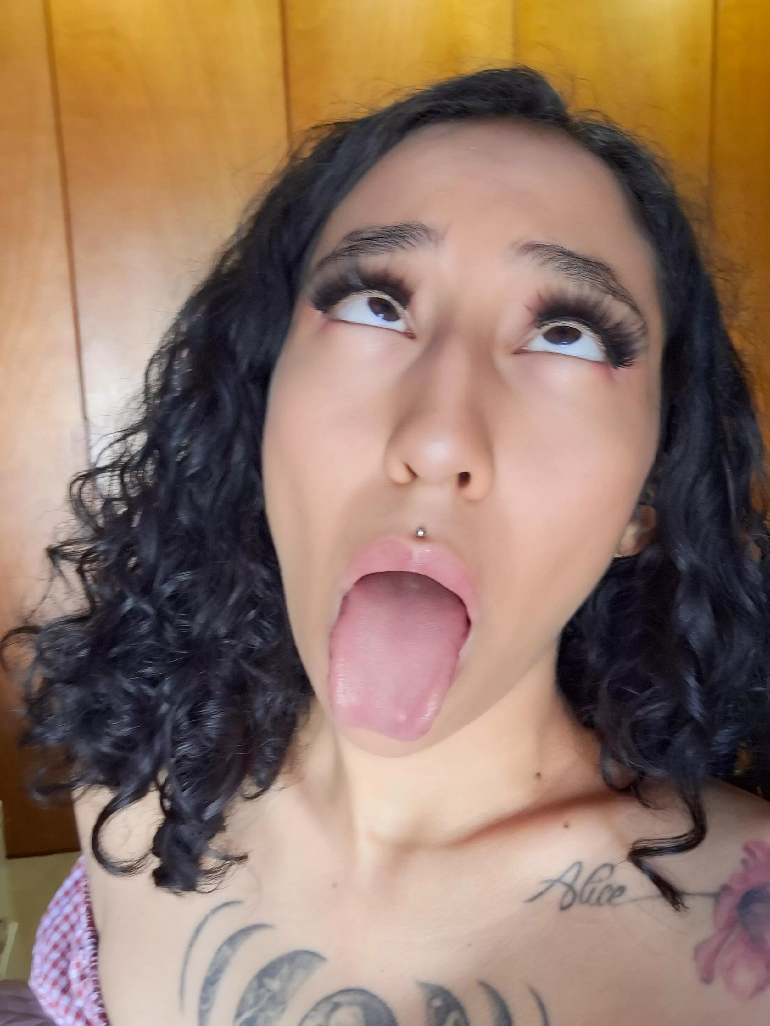 Just opened wide, ready for a treat posted by Safe-Cold-2971