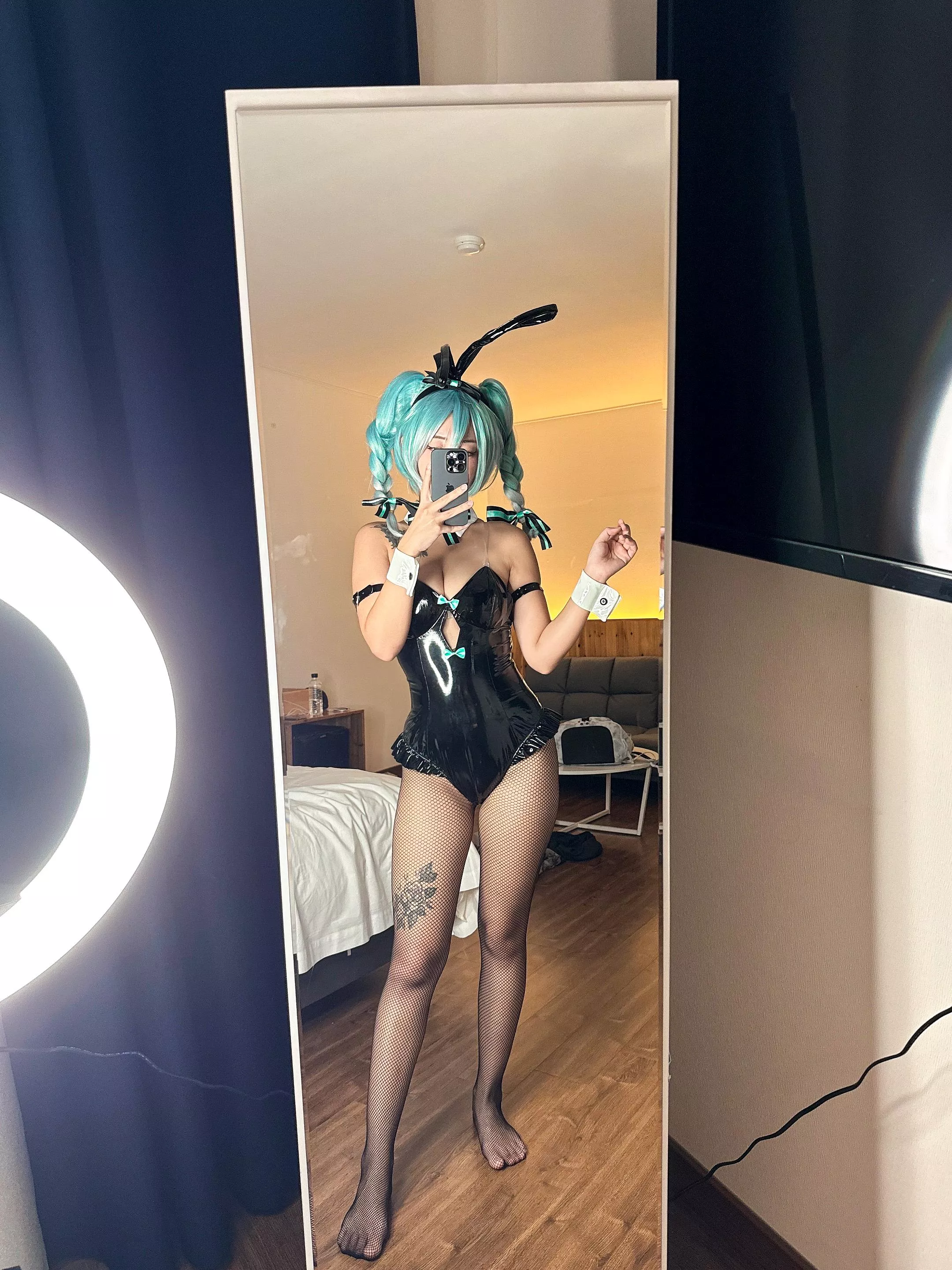 latex can't go wrong ;D posted by goodnite_yui