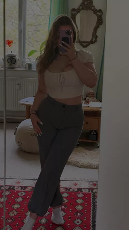 Look how busty they are by DreamyDoll_4