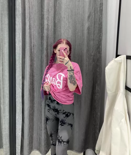 my slender body should be undressed by StrawberryJoyy