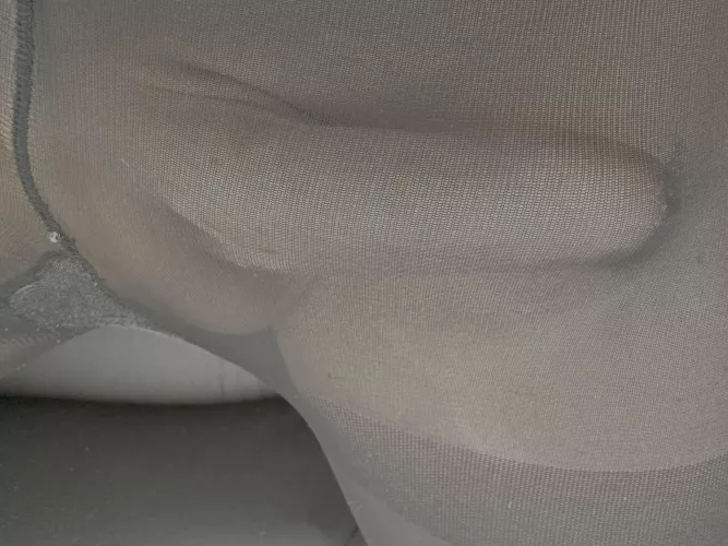 Nylons make me really horny  by fhiheeee