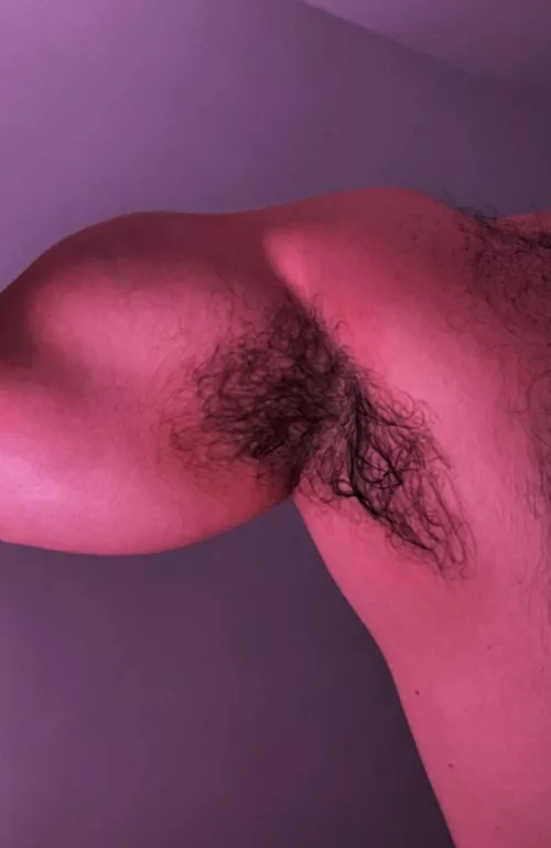 Pit and sweat  by armpitwoll